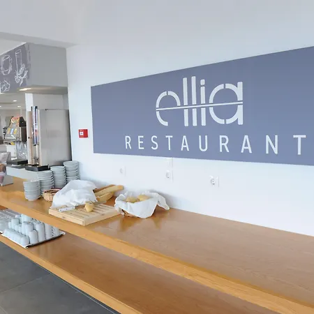 מלון Ellia 4*