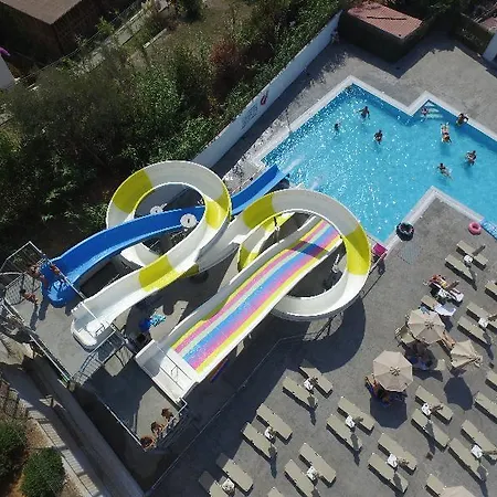 Hotel Ellia 4*