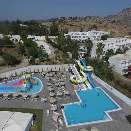 Ellia Hotel